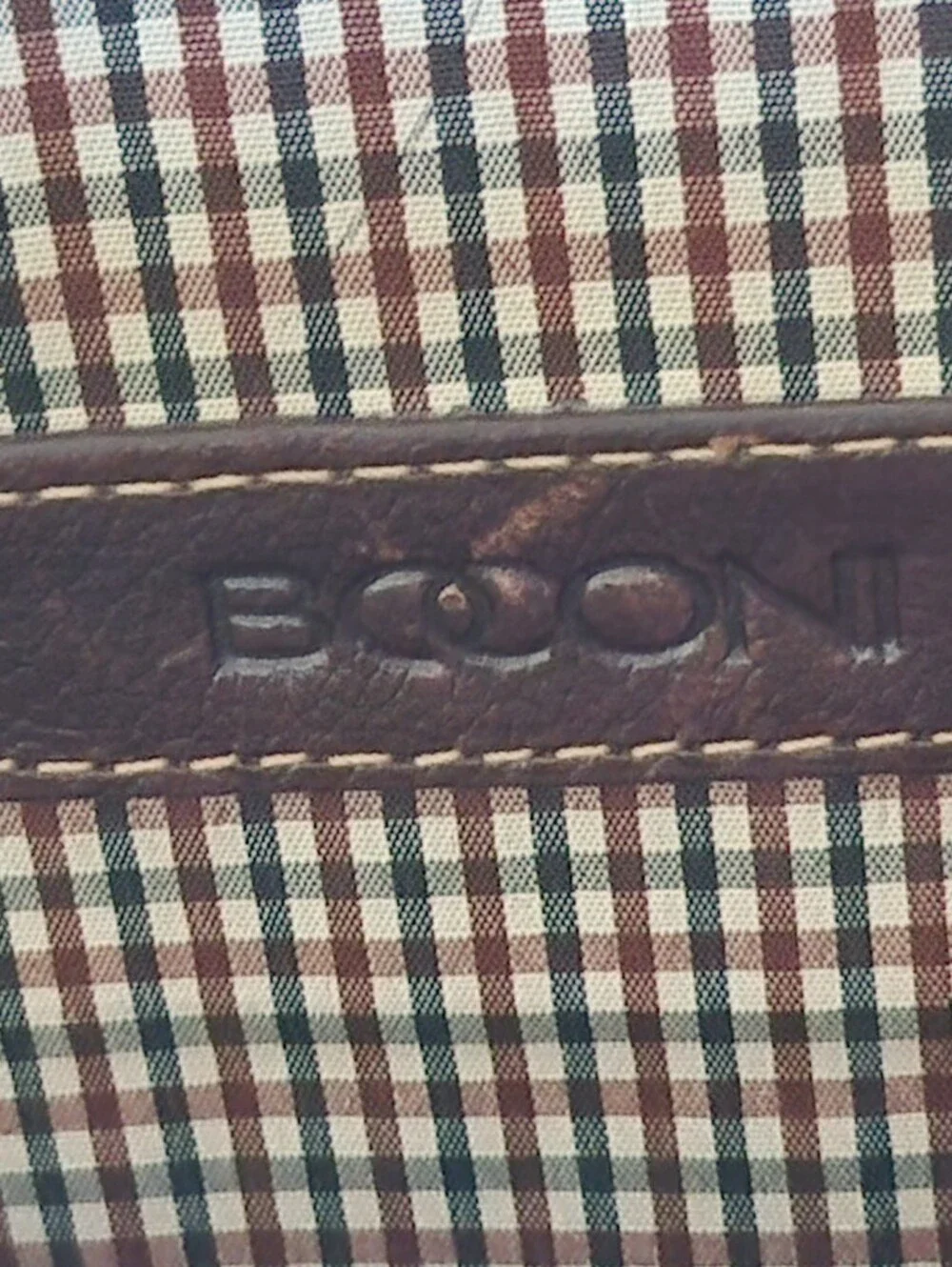 Boconi classic distressed